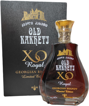 Бренди Старый Кахети Royal 0.7 л 40% в подарочной упаковке (4860013086479)