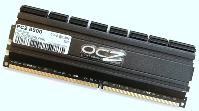 Игровая оперативная память OCZ Blade DDR2 2Gb 1066MHz PC2 8500U 2R8 CL5 (OCZ2B1066LV4GK) Б/У