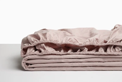 Простынь на резинке Loftline Smokey pink 150x200x35 см (На матрас 160х200 см)