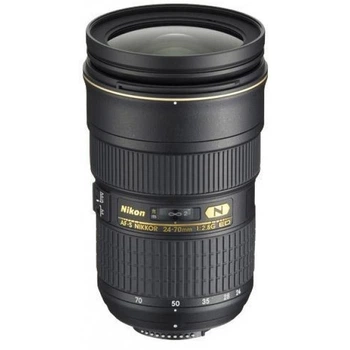 Nikon 24-70mm f/2.8G ED AF-S Nikkor