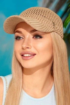 Кепка жіноча в'язана Braxton 4956 темно бежевий