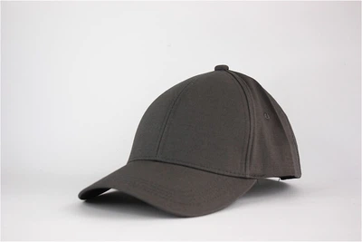 Бейсболка чоловіча Classic BM042