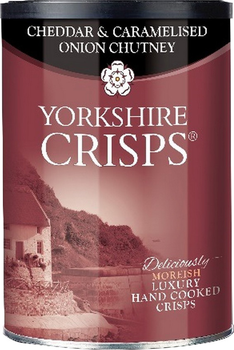 Чипси Yorkshire Crisp зі смаком сиру Чедер і карамелізованої цибулі 100 г (0.1 кг) (5060092770422)