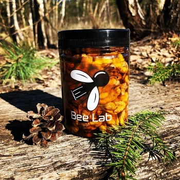Грецкий орех в меде Bee Lab 250 мл