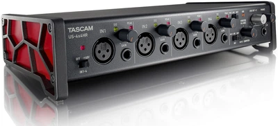 Аудіоінтерфейс Tascam US-4x4HR