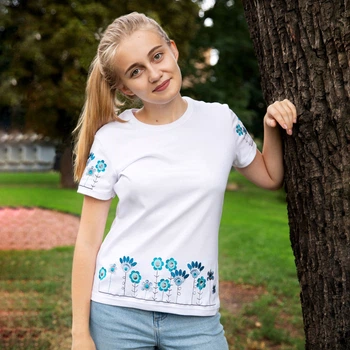 Футболка BATIAR Поляна S белая