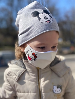 Маска защитная многоразовая трехслойная с вышивкой «Hello Kitty» белая детская 3-6 лет XS BATIAR