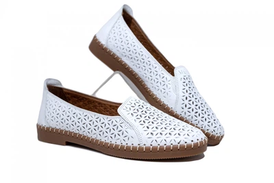 Лоферы Botti Gelo 30449 40 белые