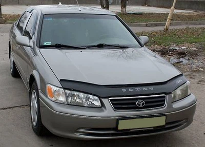 Дефлектор капота Toyota Camry 1996-2001 с логотипом Vip Tuning