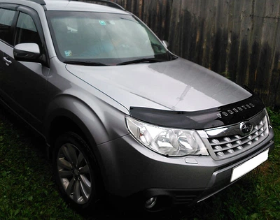 Дефлектор капота Subaru Forester 2008-2012 с логотипом Vip Tuning
