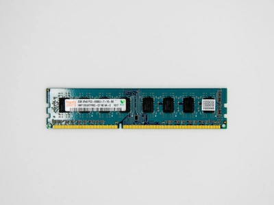 Оперативная память Hynix DIMM 2Gb DDR3-1066MHz PC3-8500 CL7 (HMT125U6TFR8C-G7 N0 AA-C) Refurbished