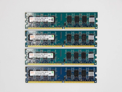 Оперативная память Hynix DIMM 8Gb (4*2Gb) DDR2-800MHz PC2-6400 CL6 (HMP125U6EFR8C-S6 AB) Б/У