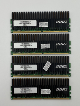 Игровая оперативная память Patriot DIMM 8Gb (4*2Gb) DDR2 2Gb 800MHz PC2 6400U CL4 (PVS24G6400LLK) Б/У