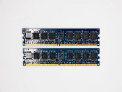 Оперативная память Nanya DIMM 2Gb (2*1Gb) DDR2-667MHz PC2-5300 CL5 (NT1GT64U8HB0BY-3C) Б/У