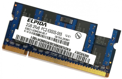 Оперативная память для ноутбука Elpida SODIMM DDR2 2Gb 667MHz 5300S 2R8 CL5 (EBE21UE8AESA-6E-F) Б/У