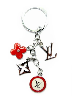 Брелок (E) "LV"