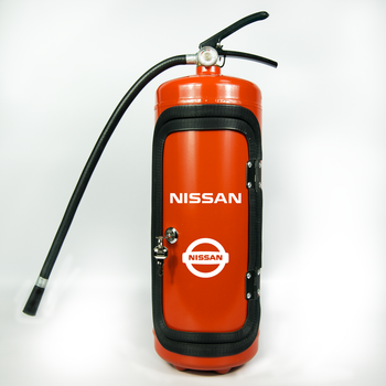 Огнетушитель-бар Nissan с подсветкой