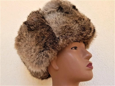 Шапка з кролика коричнева 62 р