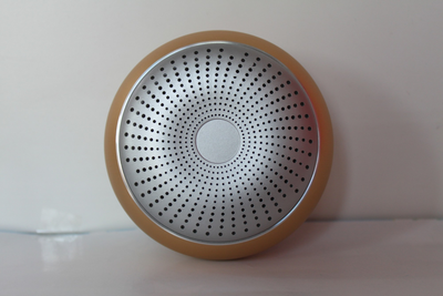 Колонка музыкальная портативная Mini speaker золотистая