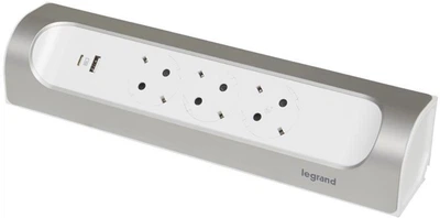 Подовжувач Legrand Кутовий 3х2К+З розетки 16 А, з USB A+C, без кабеля, алюміній, фарбований в Білий (694504)