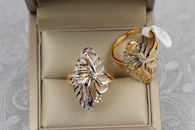 Кільце Xuping Jewelry перстень з родієм ромб з листя р 16 золотисте