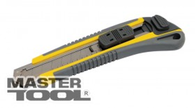 MasterTool Нож 18 мм АВТОМАТ TPR покрытие с металлической направляющей кнопочный фиксатор 3 лезвия, Арт.: 17-0183