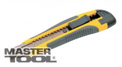 MasterTool Нож 18 мм ABS пластик TPR покрытие с металлической направляющей кнопочный фиксатор + 2 лезвия, Арт.: 17-0119