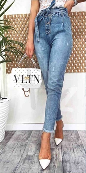 Джинсы женские jeans мом с царапками весенний коттоновый DM-3679 Голубой 30