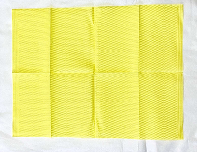 Стоматологические салфетки нагрудники трехслойные 40х33 см, желтые, 500 шт.
