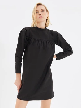 Платье короткое летнее женское Trendyol TWOAW22EL0056 34 Black (8683044059559)