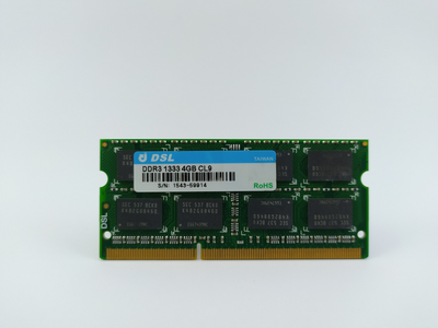 Оперативна пам'ять для ноутбука SODIMM DSL DDR3 4Gb 1333MHz PC3-10600S 4344 Б/У