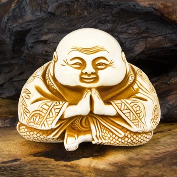 Статуэтка Нэцкэ Хотэй молящийся Netsuke Гипс 8.3x7x6.4 см Бежевый (00674)