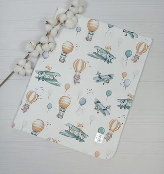 Непромокаемая пеленка многоразовая 80×100 для новорожденных a.l.babybox Полет зверей Разноцветный