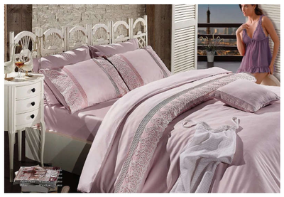 Постельное белье Maison D'or сатин с кружевом 200х220 Gloriya Dark Lilac