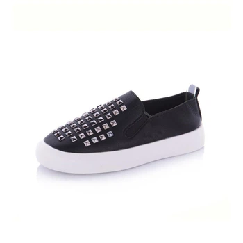 Слипоны ТМ Super Gear 28 для девочки черный 17,5 см (арт.367928)