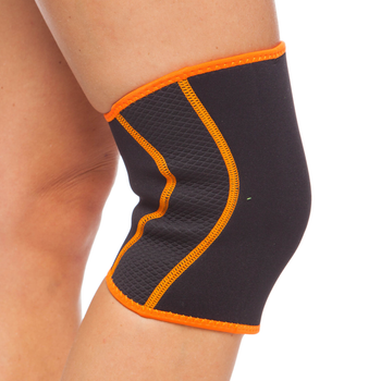 Наколенник эластичный неопреновый бандаж коленного сустава Zelart 1280 размер S-M Black-Orange