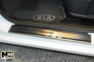 Накладки на пороги KIA Ceed II 5D / Ceed SW JD 2012- premium NataNiko P-KI20