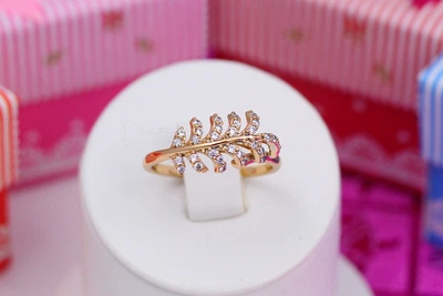 Кольцо Xuping Jewelry ветка акации р 18 золотистое