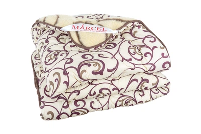 Одеяло стеганное двухстороннее Marcel 150х210 "Вензеля"