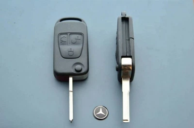 Корпус викидного ключа Mercedes Vito Sprinter A, AMG GT, B, C, Citan, CLA, CLC, CL, CLK, CLS, E, G, GLA, GLC, GL, GLE, GLK, GLS, M, R, S, SLC , SL AdlerKey (49-26) на три кнопки з логотипом