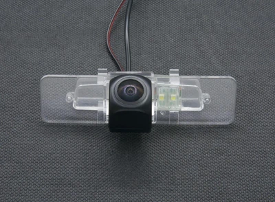 Штатная камера заднего вида Subaru Legacy 2000-2012 (КЗШ-2403-2) AHD turning lines