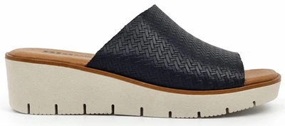 Шльопанці на танкетці Blusandal 38 negro (3404_38) чорні