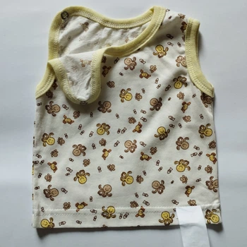 Майка дитяча МАЯК (молочний/восьменіг). р. 56.