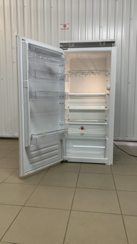 Встроенный холодильник однокамерный IKEA 802.822.94, б/у