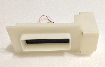 Заслінка з двигуном у зборі для холодильника Ariston C00145634