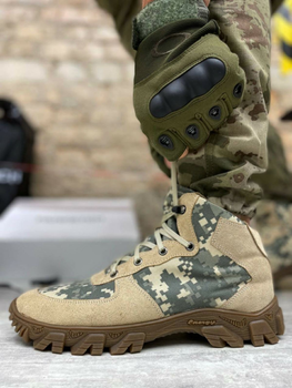 Військові кросівки Multicam піксель 43 (28 см)