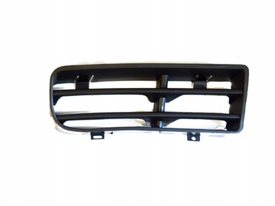 Грати в бампер права Volkswagen Golf IV 1997-2006 фольксваген гольф
