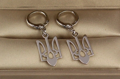 Серьги Xuping Jewelry герб трезубец 3.5 см серебристые