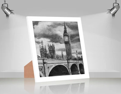 Фоторамка деревянная 25х25 багет: DL2001-02 Белый (глянцевый прозрачный пластик 0.8мм, двп с ножкой) EmojiFrame