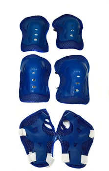 Комплект защиты Sports Helmet 3 в 1 размер S-M Синий (С34590)